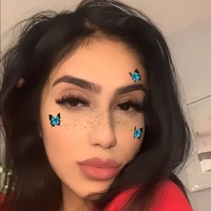 Meet your Posher, Sahar